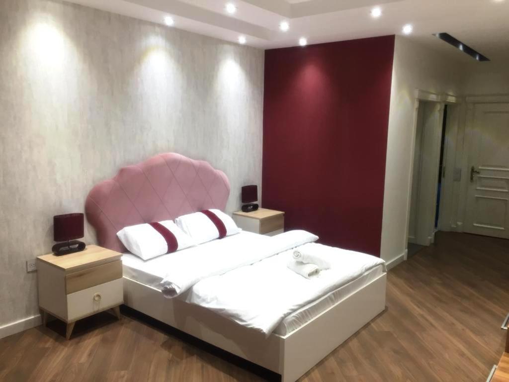 Park Azure Apartment Deluxe 2 Bedroom باكو المظهر الخارجي الصورة