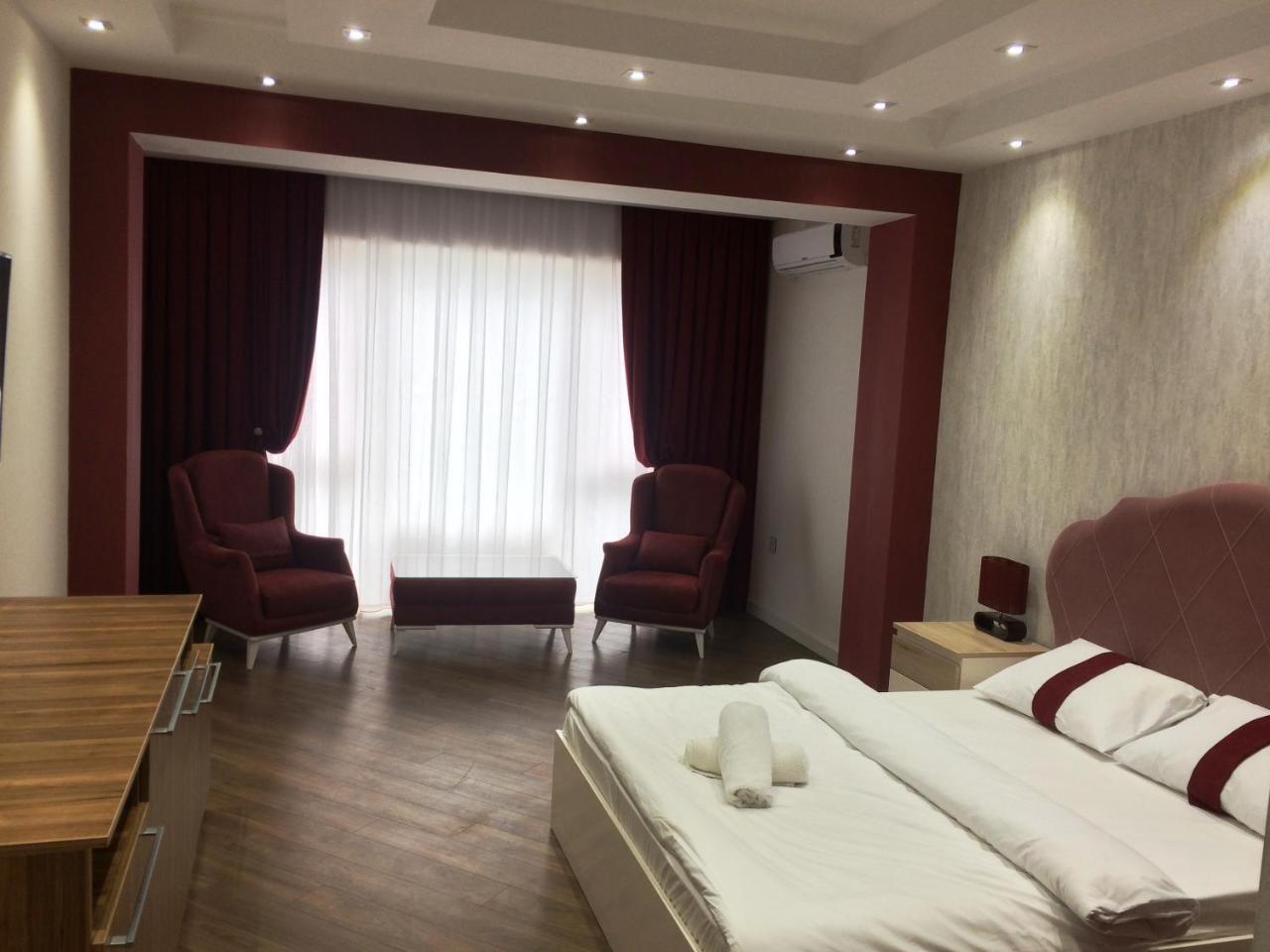 Park Azure Apartment Deluxe 2 Bedroom باكو المظهر الخارجي الصورة