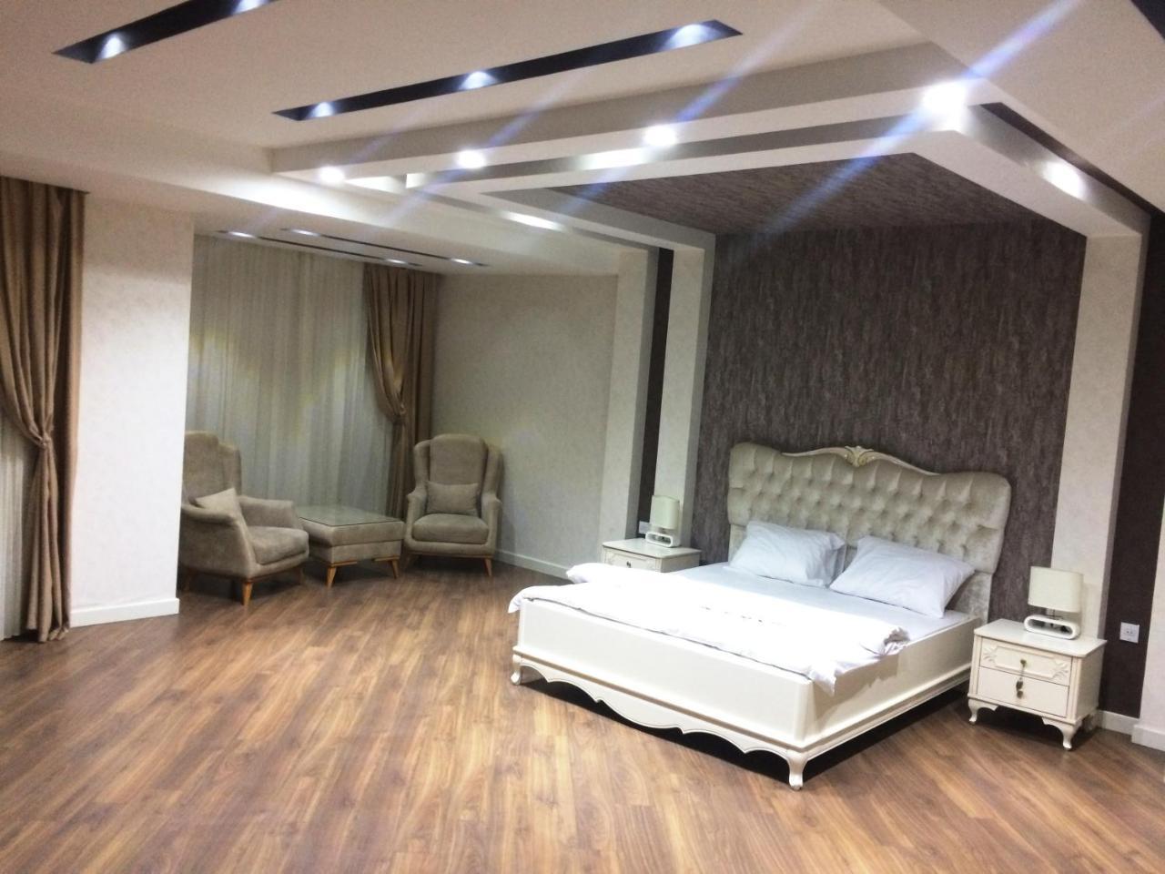 Park Azure Apartment Deluxe 2 Bedroom باكو المظهر الخارجي الصورة
