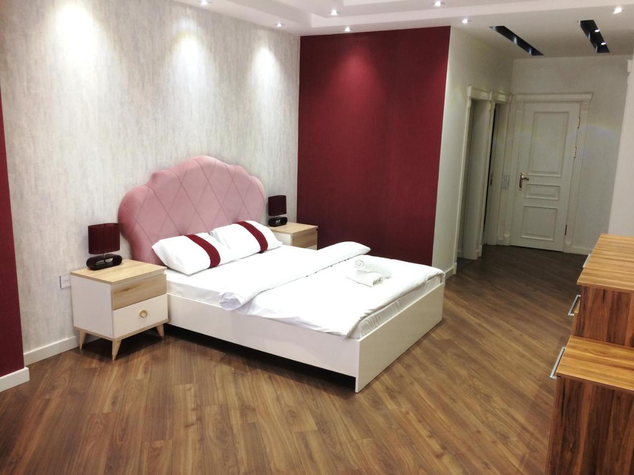 Park Azure Apartment Deluxe 2 Bedroom باكو المظهر الخارجي الصورة